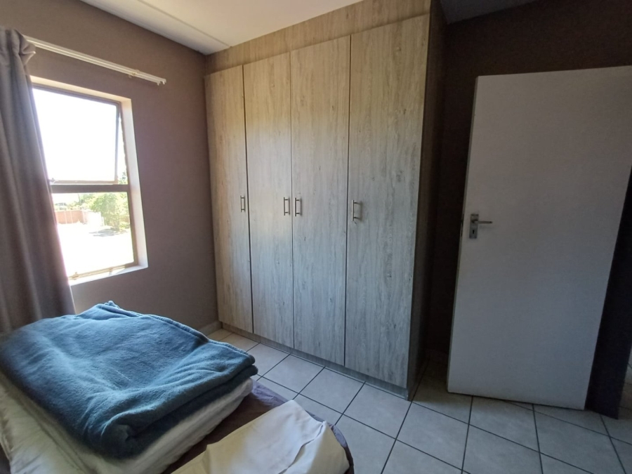 2 Bedroom Property for Sale in Heuweloord Gauteng