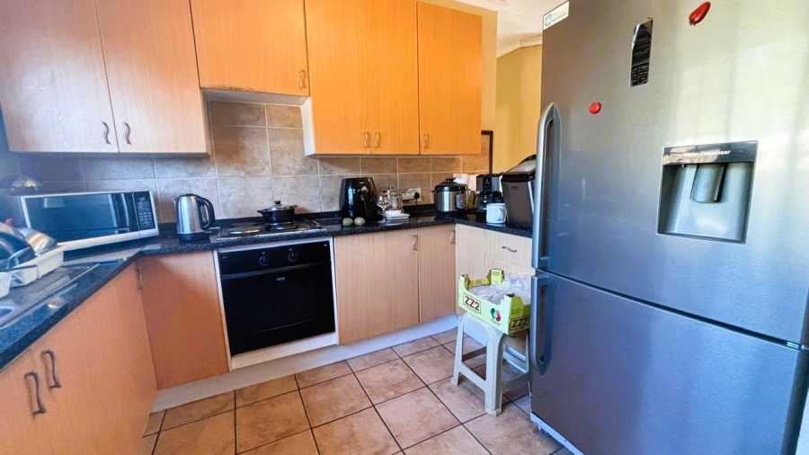 3 Bedroom Property for Sale in Eco Park Gauteng
