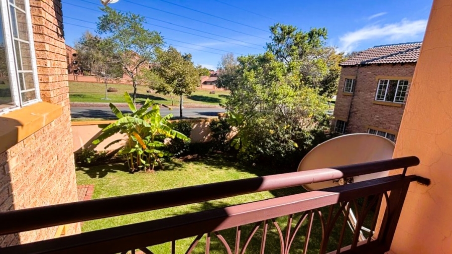 3 Bedroom Property for Sale in Eco Park Gauteng