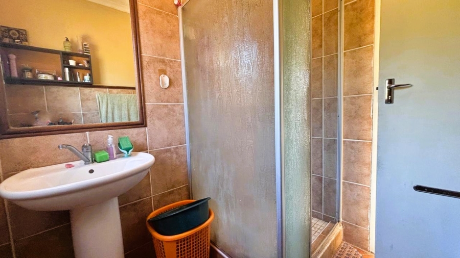 3 Bedroom Property for Sale in Eco Park Gauteng