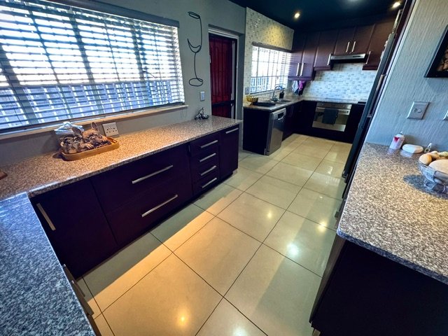 3 Bedroom Property for Sale in Sunward Park Gauteng