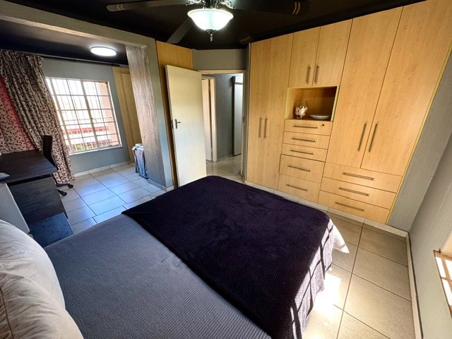 3 Bedroom Property for Sale in Sunward Park Gauteng