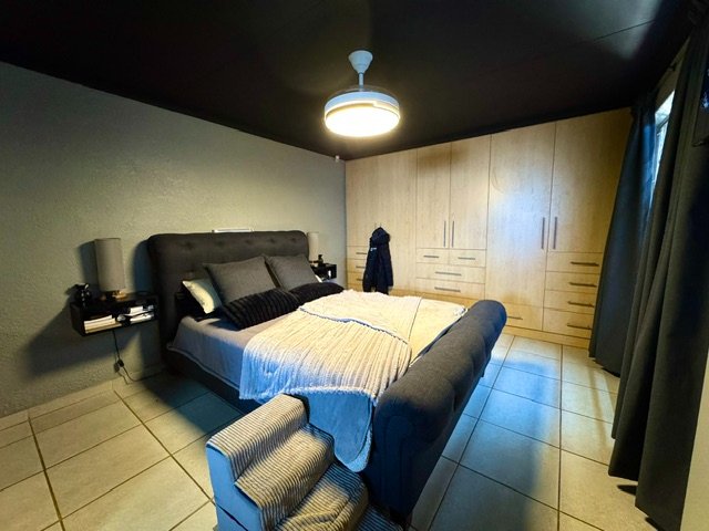 3 Bedroom Property for Sale in Sunward Park Gauteng