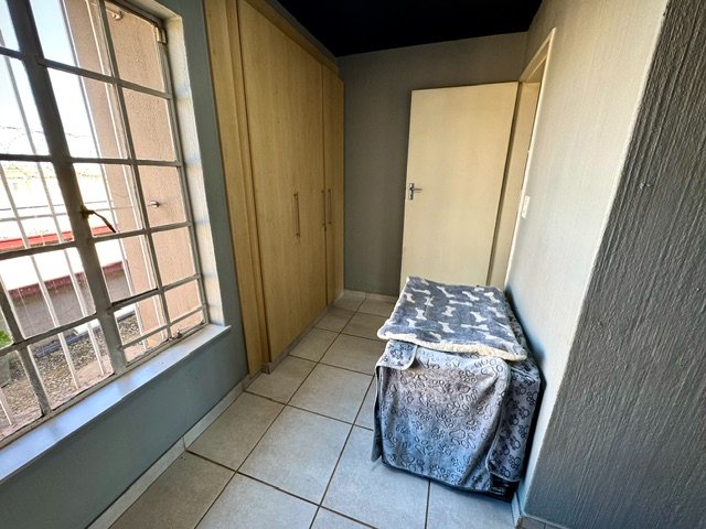 3 Bedroom Property for Sale in Sunward Park Gauteng