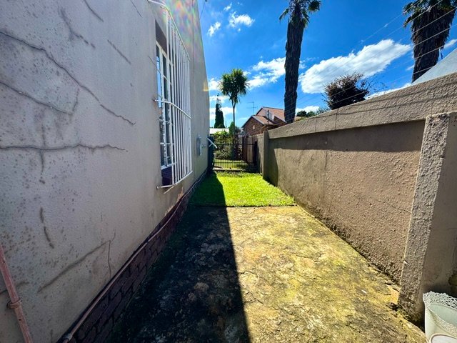 3 Bedroom Property for Sale in Sunward Park Gauteng