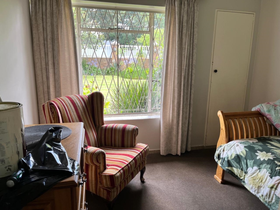 To Let 4 Bedroom Property for Rent in Farrarmere Gauteng