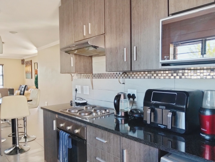 3 Bedroom Property for Sale in Amberfield Valley Gauteng