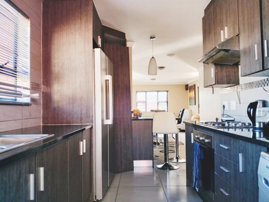 3 Bedroom Property for Sale in Amberfield Valley Gauteng