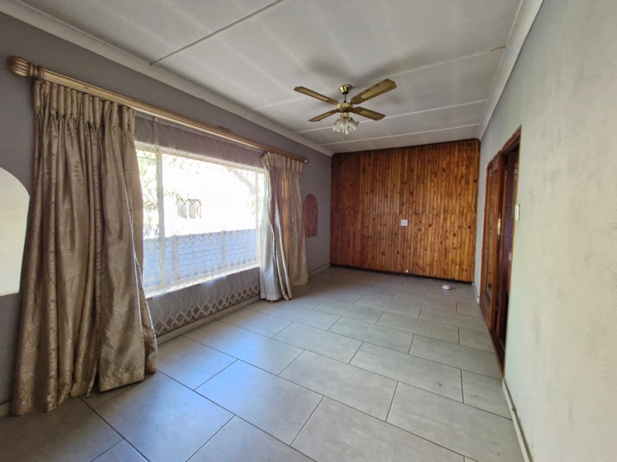 To Let 3 Bedroom Property for Rent in Dinwiddie Gauteng