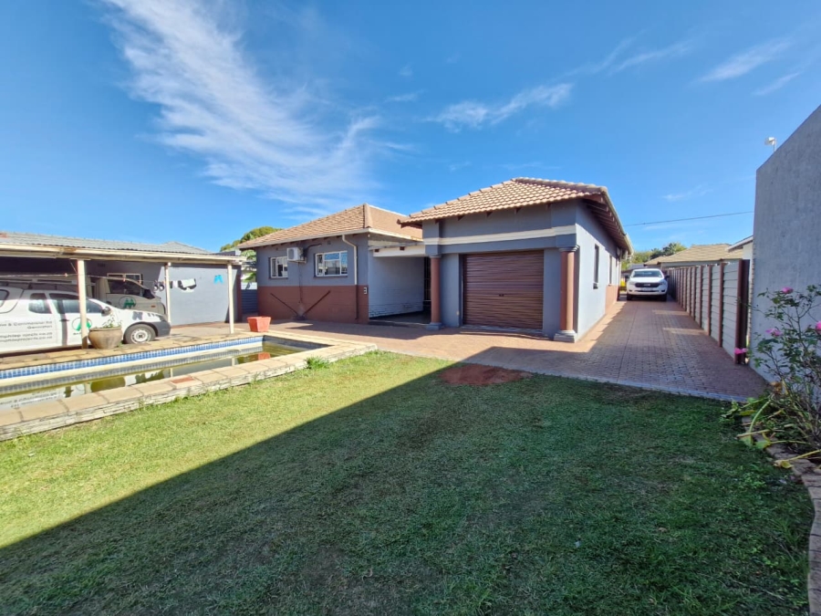To Let 3 Bedroom Property for Rent in Dinwiddie Gauteng