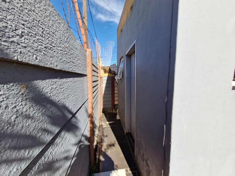 To Let 3 Bedroom Property for Rent in Dinwiddie Gauteng