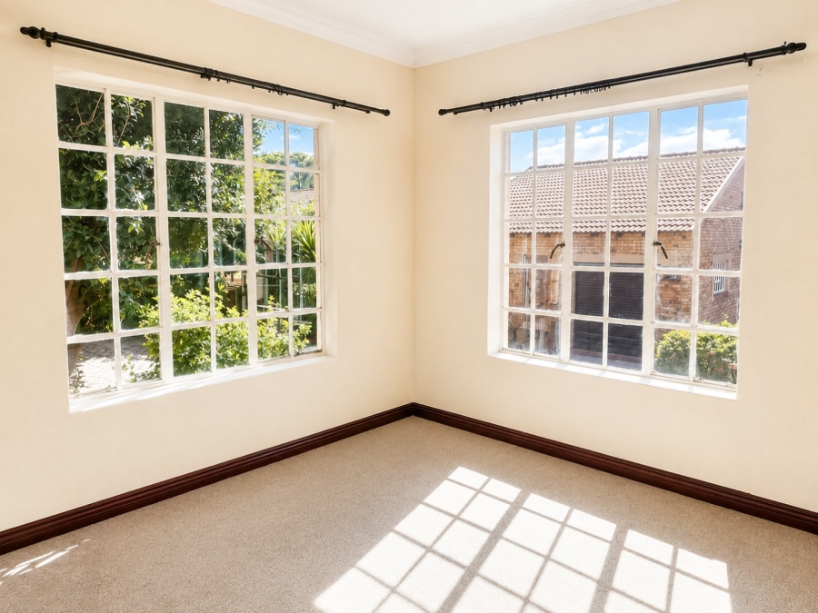 3 Bedroom Property for Sale in Amorosa Gauteng