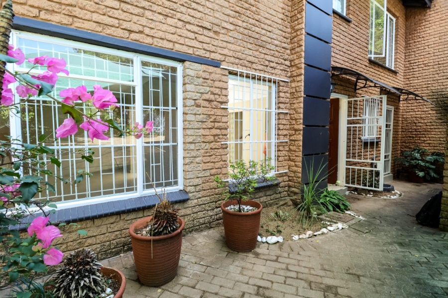  Bedroom Property for Sale in Moreleta Park Gauteng