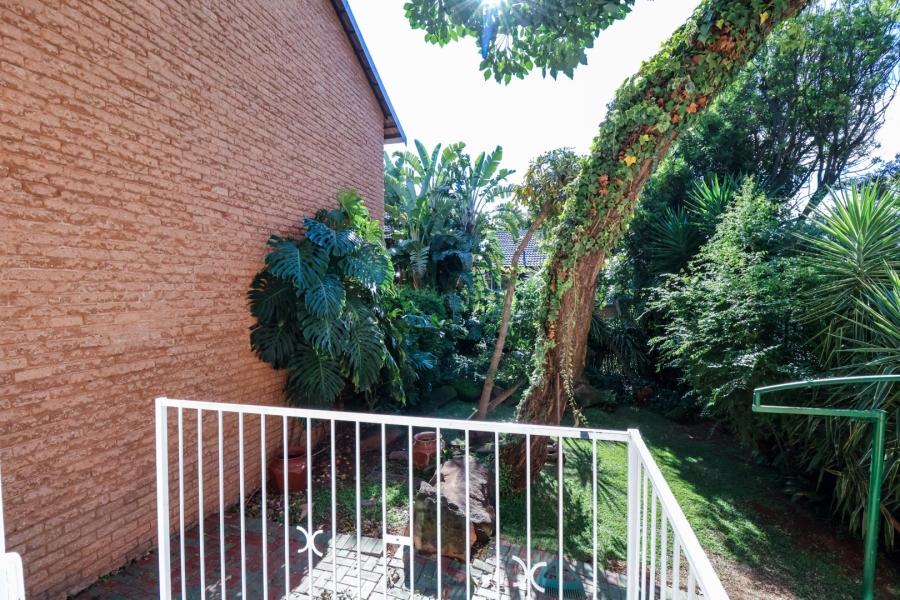  Bedroom Property for Sale in Moreleta Park Gauteng