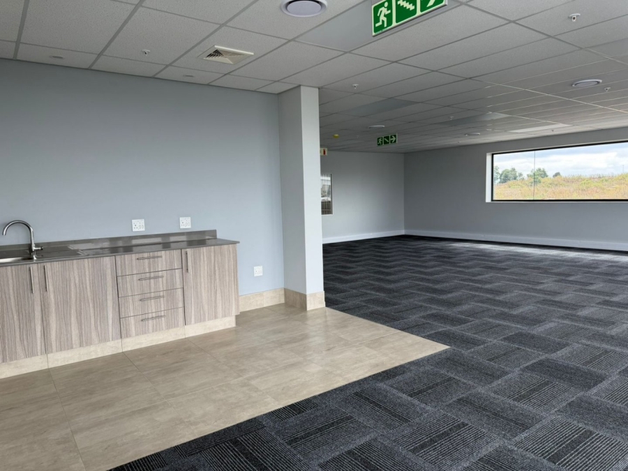 To Let Commercial Property for Rent in Airport Park Gauteng