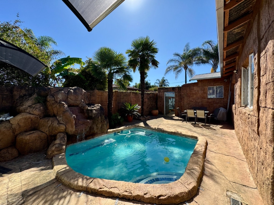 3 Bedroom Property for Sale in Kloofsig Gauteng