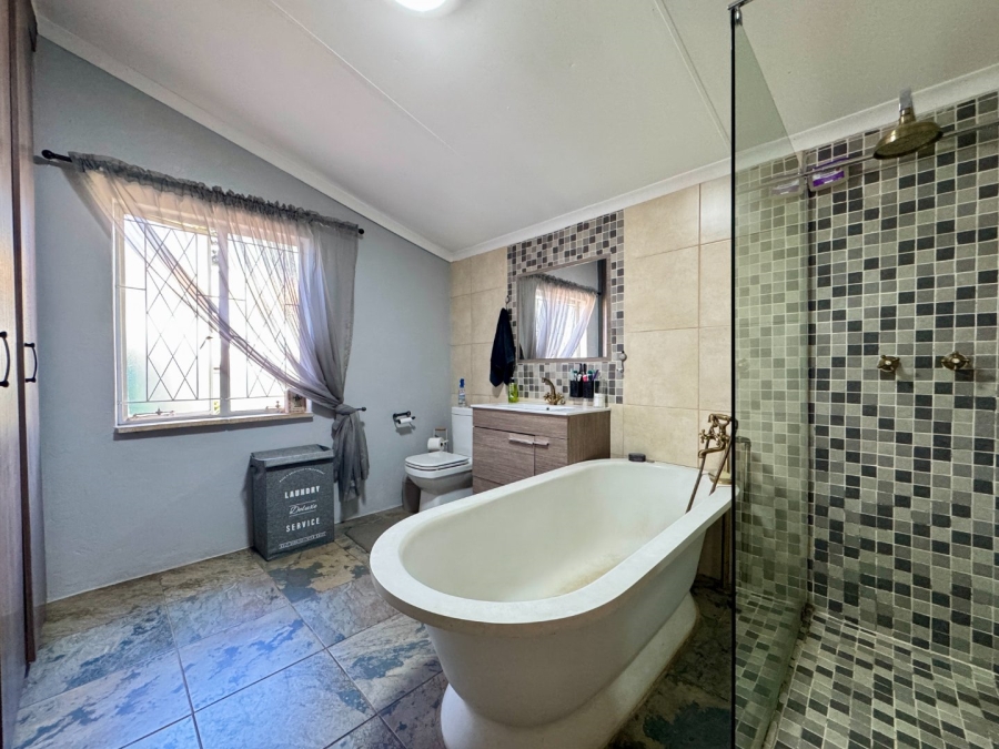 3 Bedroom Property for Sale in Kloofsig Gauteng