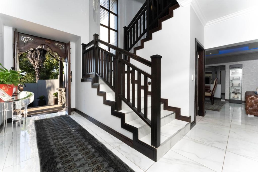 To Let 5 Bedroom Property for Rent in Fourways Gauteng