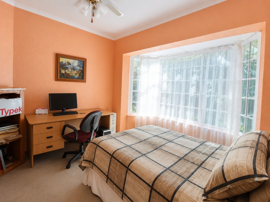 3 Bedroom Property for Sale in Glen Marais Gauteng