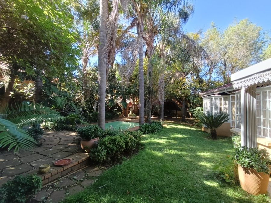 3 Bedroom Property for Sale in Glen Marais Gauteng