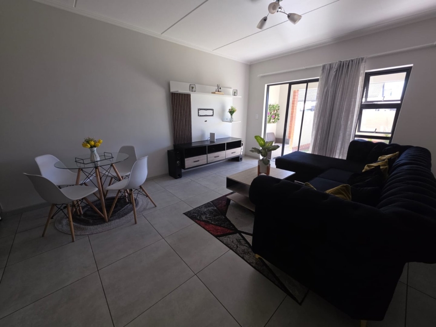 To Let 2 Bedroom Property for Rent in Glen Marais Gauteng