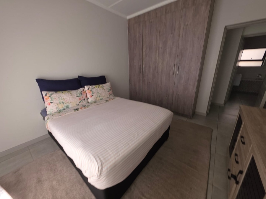 To Let 2 Bedroom Property for Rent in Glen Marais Gauteng