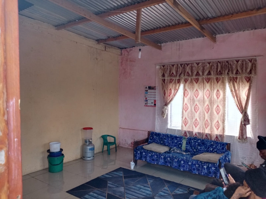 5 Bedroom Property for Sale in Zithobeni Gauteng