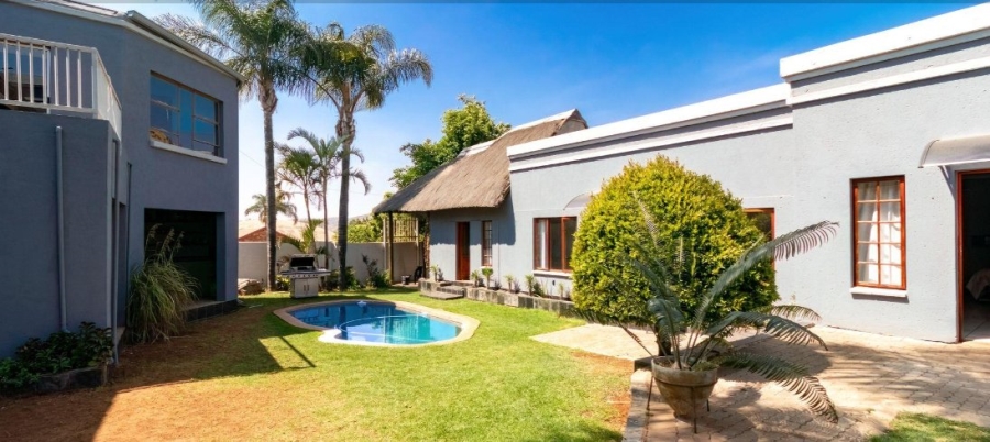 6 Bedroom Property for Sale in Amandasig Gauteng