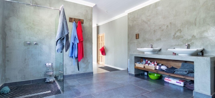 6 Bedroom Property for Sale in Amandasig Gauteng