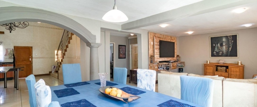 6 Bedroom Property for Sale in Amandasig Gauteng