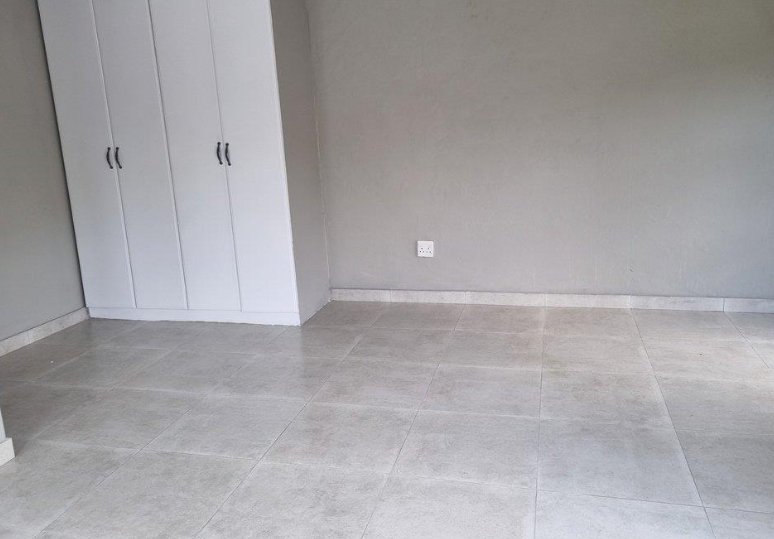 6 Bedroom Property for Sale in Amandasig Gauteng