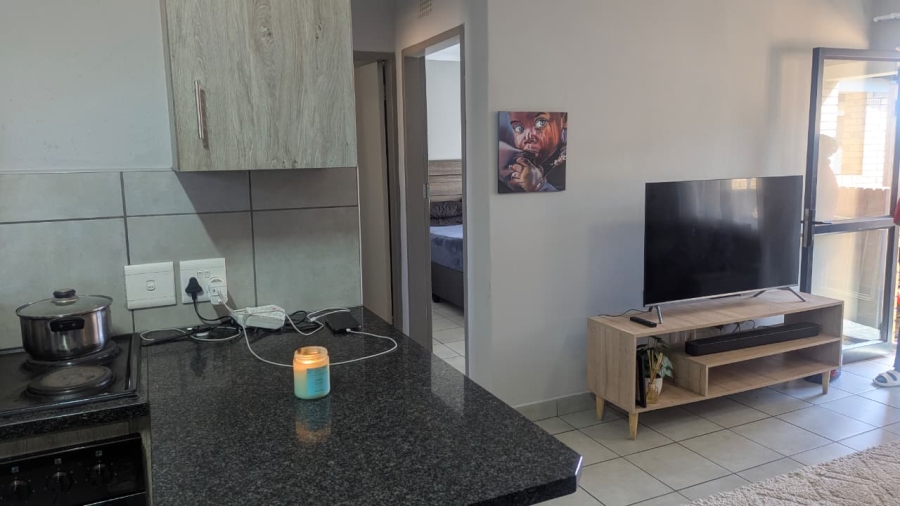2 Bedroom Property for Sale in Heuweloord Gauteng