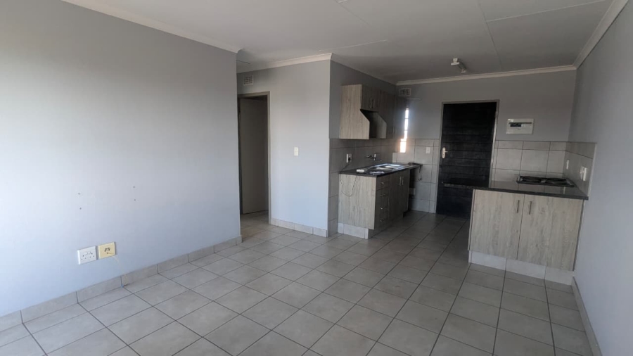 2 Bedroom Property for Sale in Heuweloord Gauteng