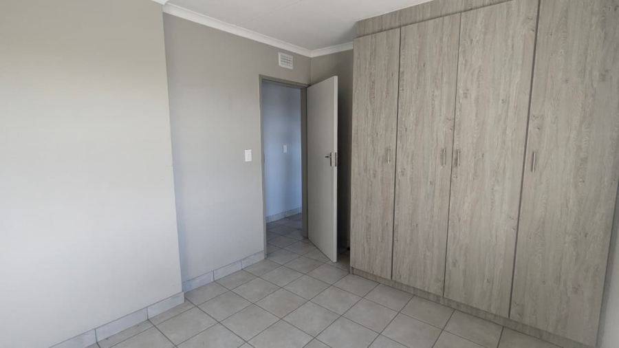 2 Bedroom Property for Sale in Heuweloord Gauteng