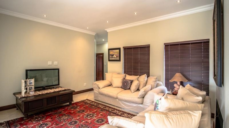 4 Bedroom Property for Sale in Magalieskruin Gauteng