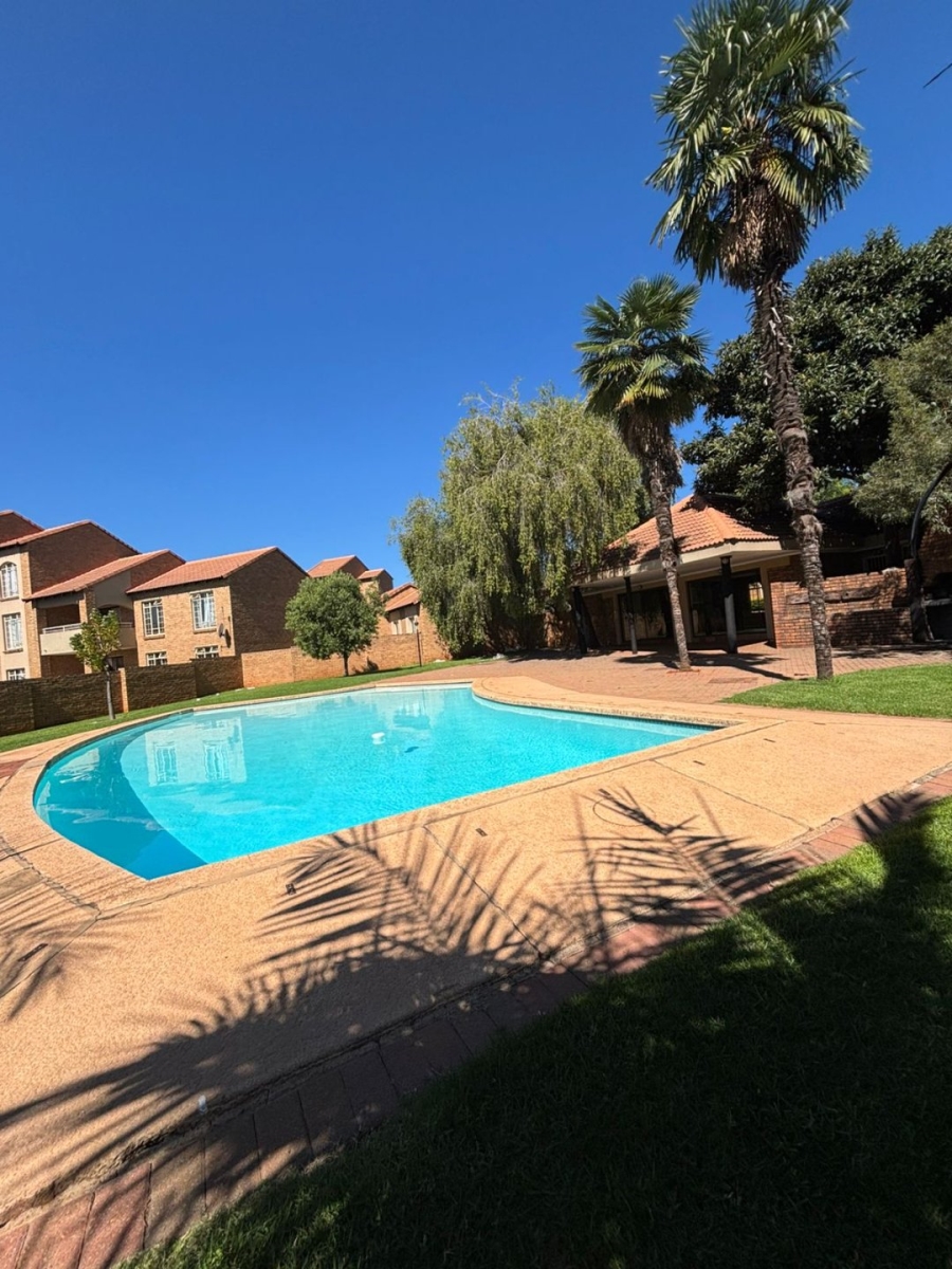 2 Bedroom Property for Sale in Boardwalk Villas Gauteng