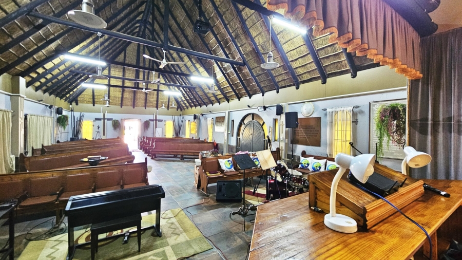 14 Bedroom Property for Sale in Mooilande Gauteng