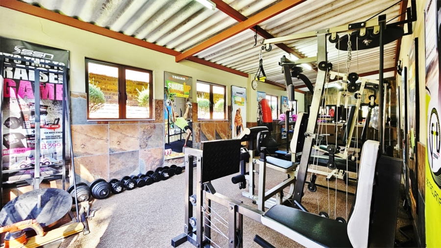 14 Bedroom Property for Sale in Mooilande Gauteng