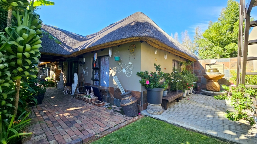 14 Bedroom Property for Sale in Mooilande Gauteng