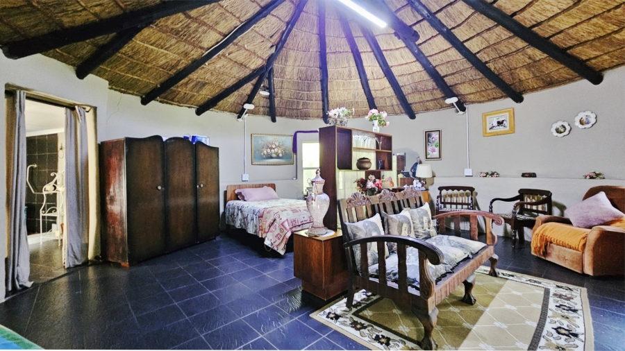14 Bedroom Property for Sale in Mooilande Gauteng