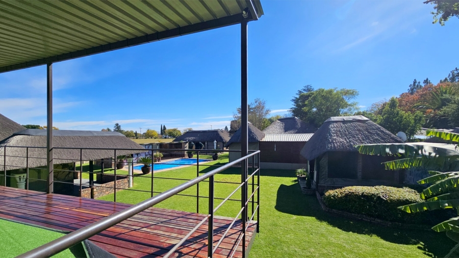 14 Bedroom Property for Sale in Mooilande Gauteng