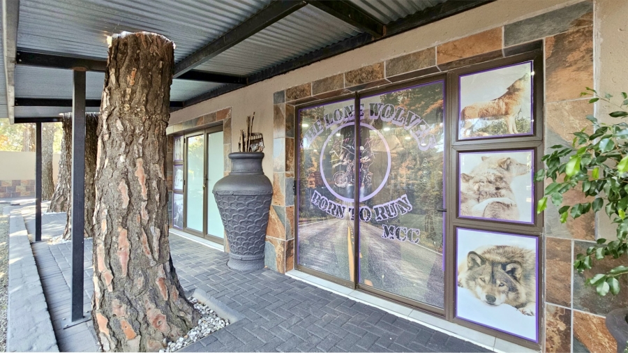 14 Bedroom Property for Sale in Mooilande Gauteng