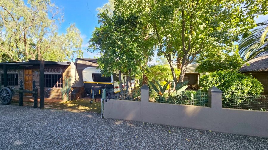14 Bedroom Property for Sale in Mooilande Gauteng