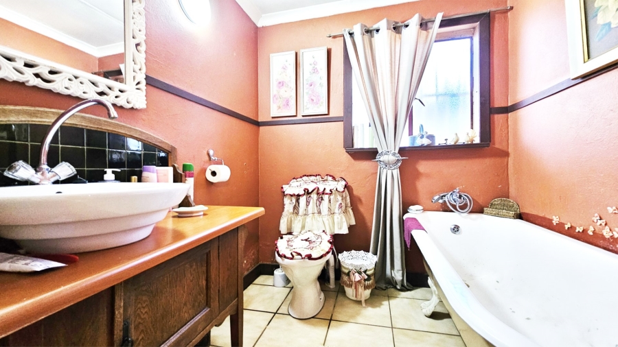 14 Bedroom Property for Sale in Mooilande Gauteng