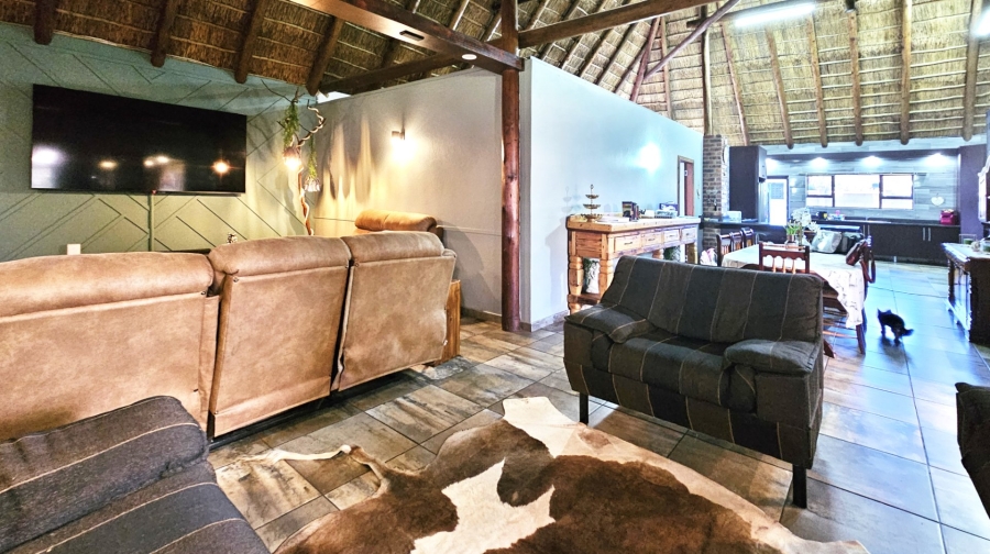 14 Bedroom Property for Sale in Mooilande Gauteng