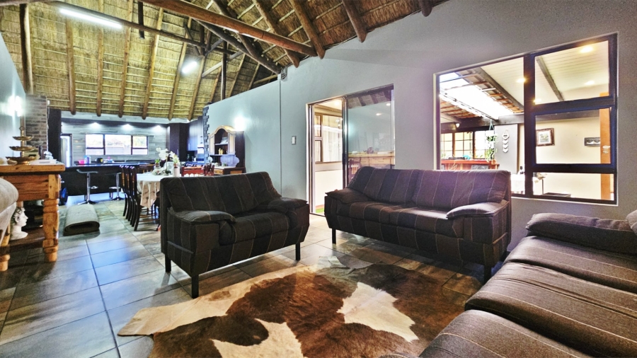 14 Bedroom Property for Sale in Mooilande Gauteng