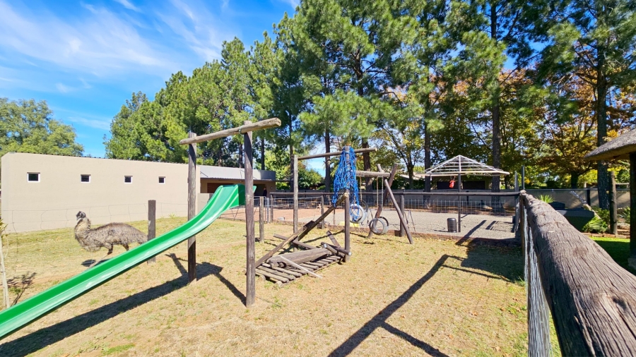 14 Bedroom Property for Sale in Mooilande Gauteng