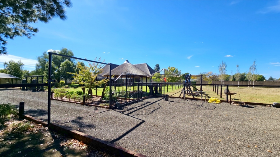 14 Bedroom Property for Sale in Mooilande Gauteng