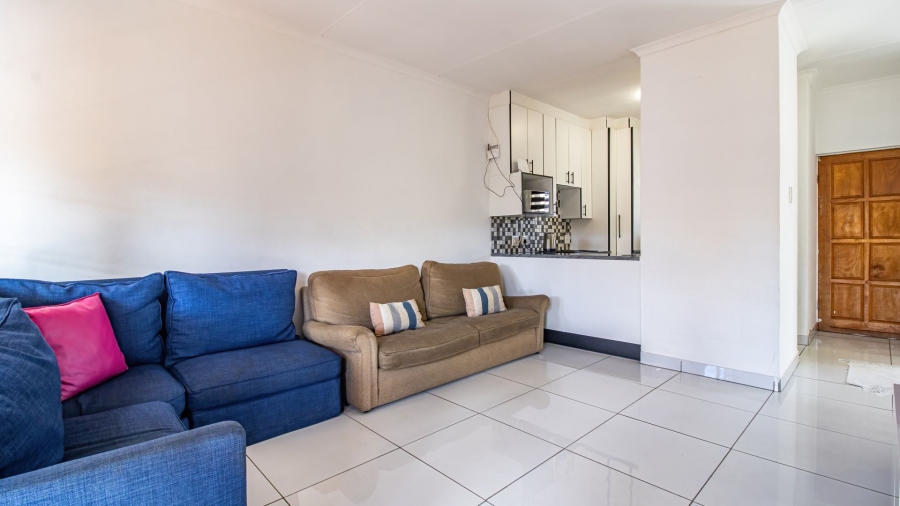 2 Bedroom Property for Sale in Meredale Gauteng