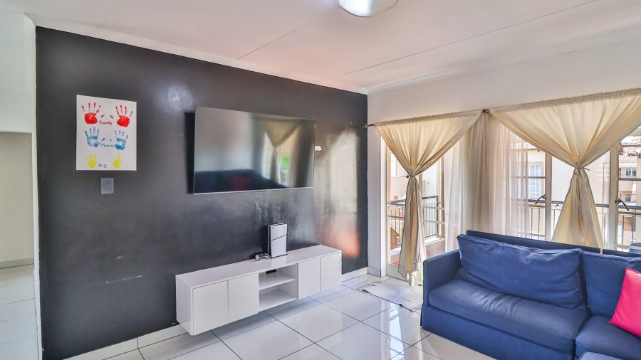 2 Bedroom Property for Sale in Meredale Gauteng